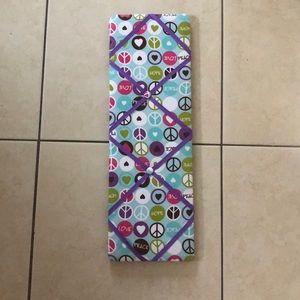 picture holder with peace signs and hearts